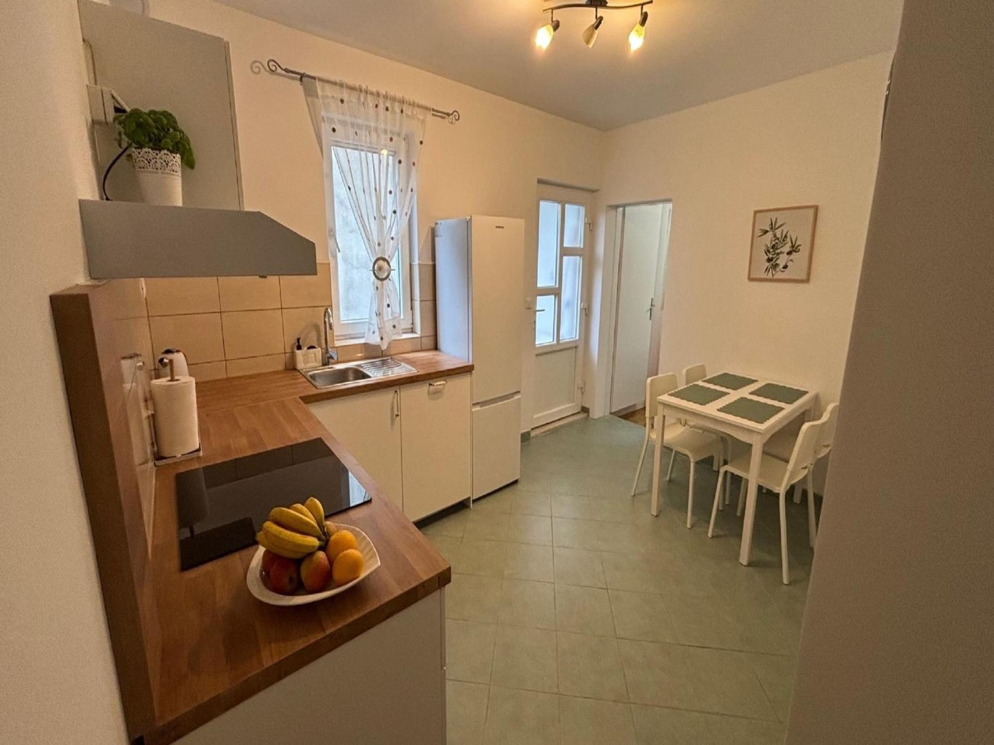 Vela - Classic One Bedroom